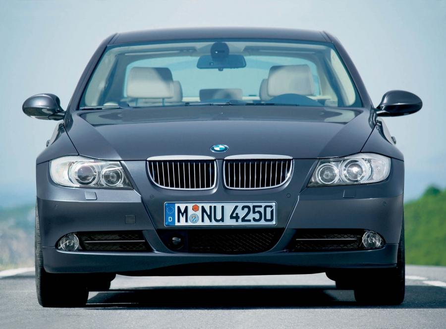  BMW 3-Series 2006 года  (фото 105 из 108)